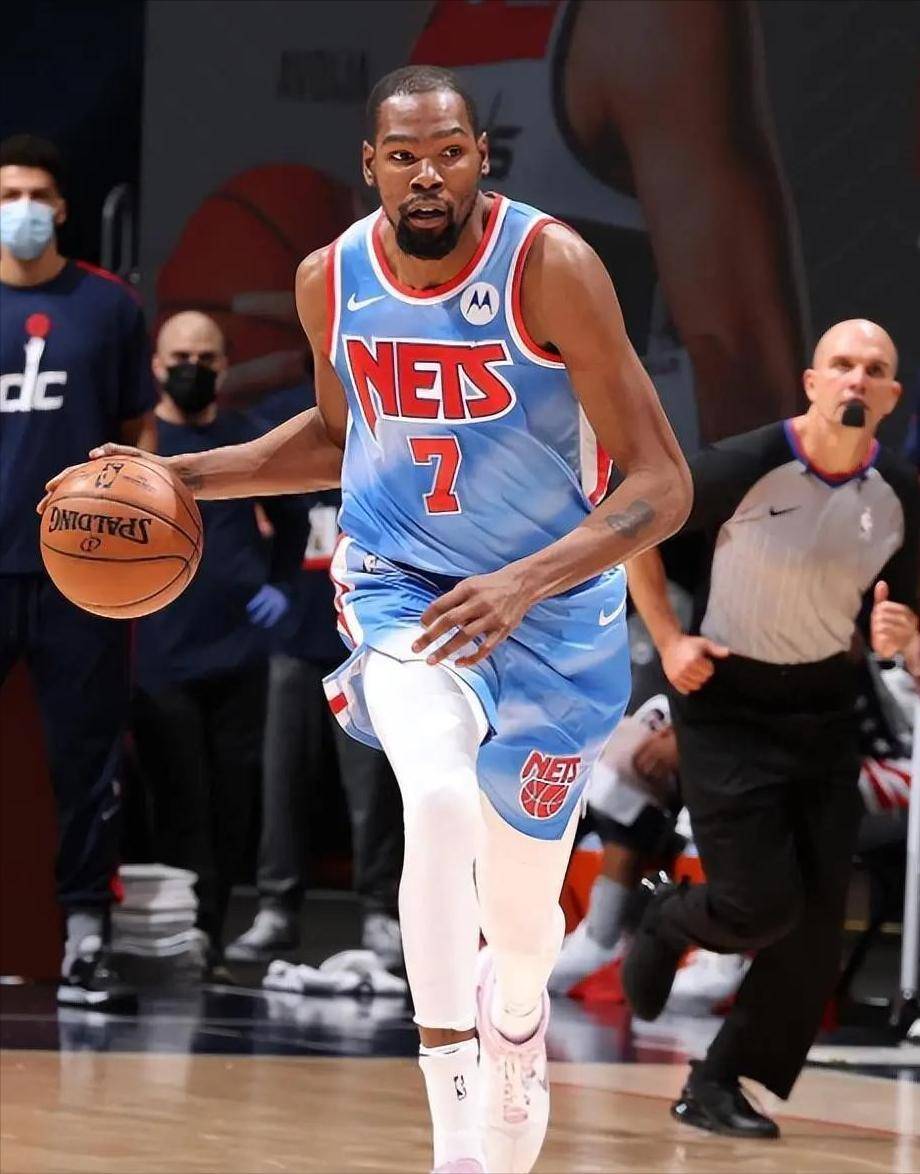 AYX SPORTS关于杜兰特迎来三赛季高光表现，瑞士队球迷沸腾！的信息